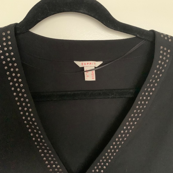 Espirt v-neck blouse - Picture 2 of 3